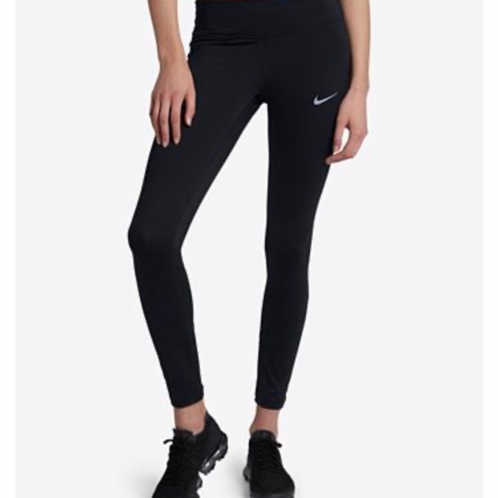 NWT Nike essential running tight
